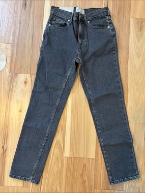 Everlane The Original Cheeky Jean in Organic Cotton